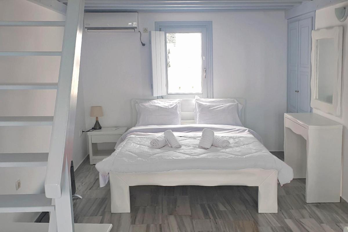 Phaos Santorini Suites Imerovígli Buitenkant foto